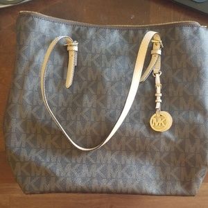 Michael Kors purse